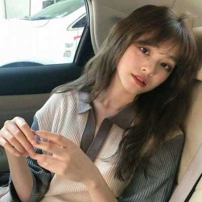 好看的微信女生头像动漫（超好看的微信头像女）