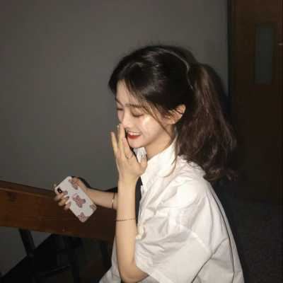 幽默女生头像（好看的头像图片幽默）