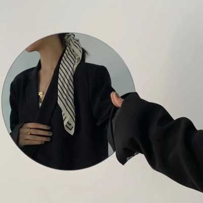 女微信简单气质头像-微信唯美头像女有气质