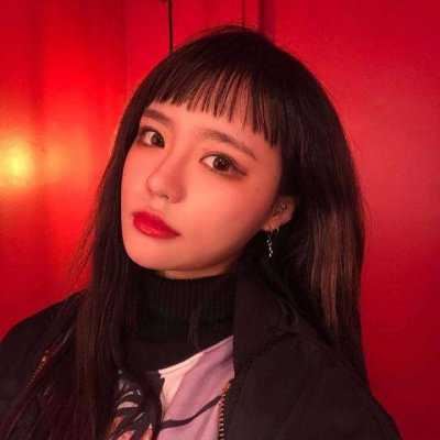 好看的微信女生头像动漫（超好看的微信头像女）