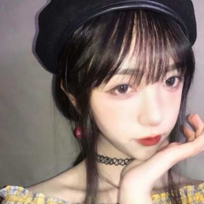 戴帽子的女生头像_戴帽子的女生头像卡通