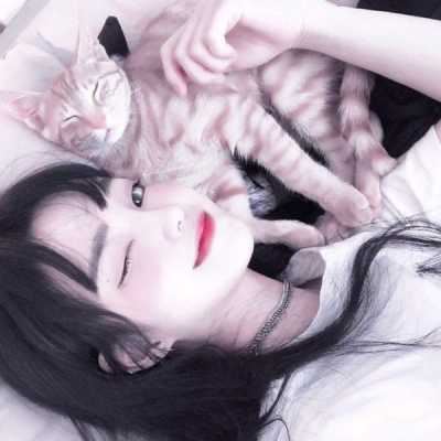 带萌宠的女生头像大全_女生萌宠头像大全可爱