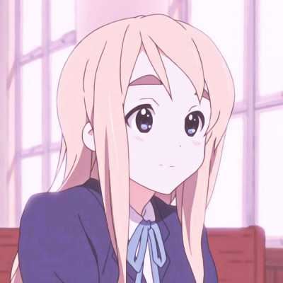 动漫头像女生二次元（二次元女生动漫高清头像）