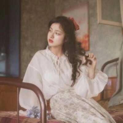 冷艳气质女生头像动漫 冷艳的女生头像