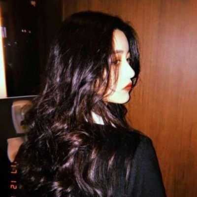 冷艳气质女生头像动漫 冷艳的女生头像