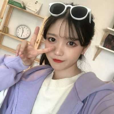 紫色系可爱美女心头像 紫色可爱女生头像