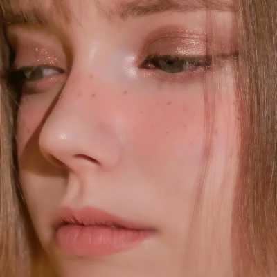 好看的欧美头像女生ins_欧美小孩头像ins