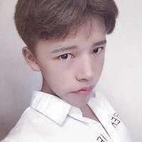 男生酷酷的微信头像-耍酷的头像男