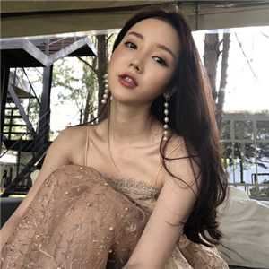 成熟气质优雅女头像|妩媚精致女头像