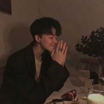 ins情侣头像一人一张|ins情头高清图片一对