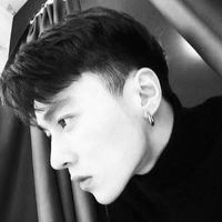 挡住脸的男生头像-网图头像男生挡脸