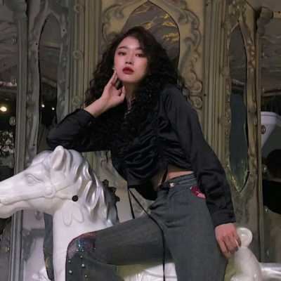 ins情侣头像一人一张|ins情头高清图片一对