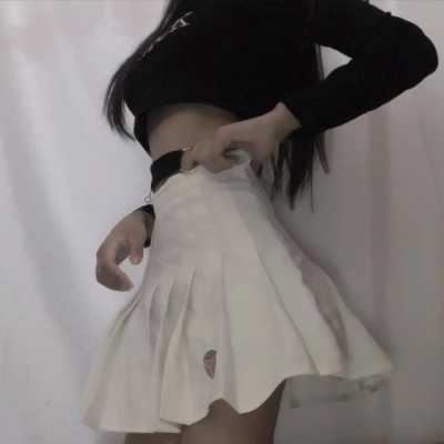 不露脸部位女生头像污_女头部位不露脸头像
