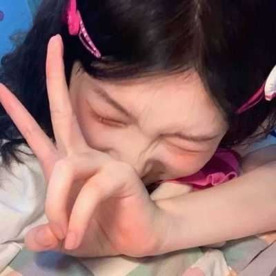ins风女头像酷（ins可爱女生头像）