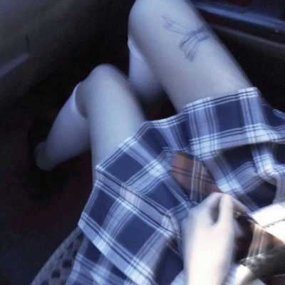 不露脸部位女生头像污_女头部位不露脸头像