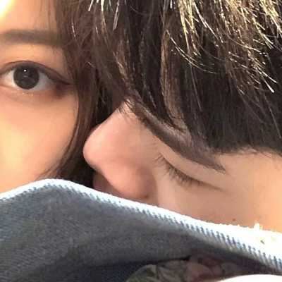 2022年最火爆的情侣头像真人|2022适合的头像