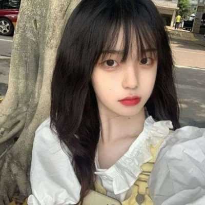 最新微信女生头像可爱呆萌00后学生妹专属头像_最新微信女生头像唯美