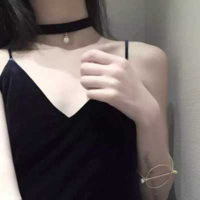 不露脸部位女生头像污_女头部位不露脸头像