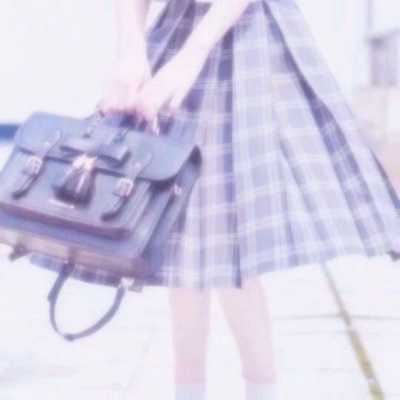 不露脸部位女生头像污_女头部位不露脸头像