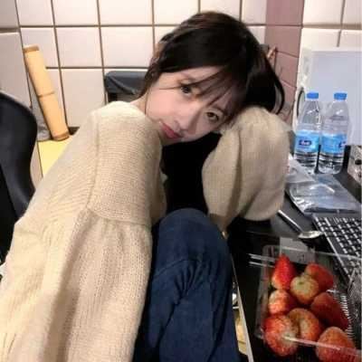 ins风女头像酷（ins可爱女生头像）