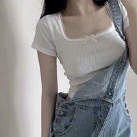 可爱美女风_美女风背景图片