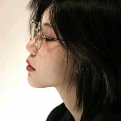 小众的女生头像-冷门小众情侣头像