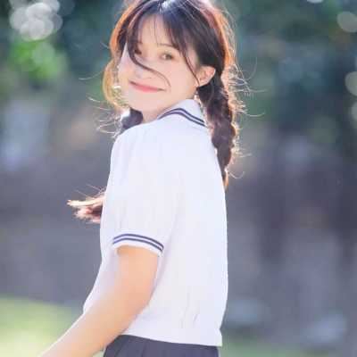 学院风头像女清纯_校园风女生头像