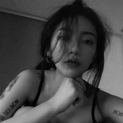 清新气质女头像_成熟的女生头像