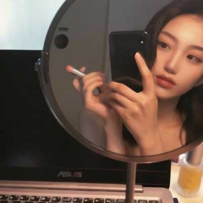 清新气质女头像_成熟的女生头像