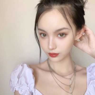 清新气质女头像_成熟的女生头像