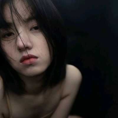 小众的女生头像-冷门小众情侣头像