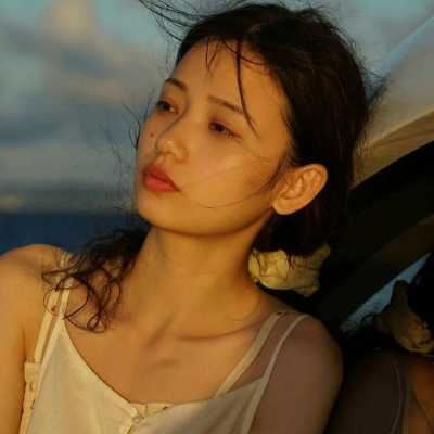 小众的女生头像-冷门小众情侣头像