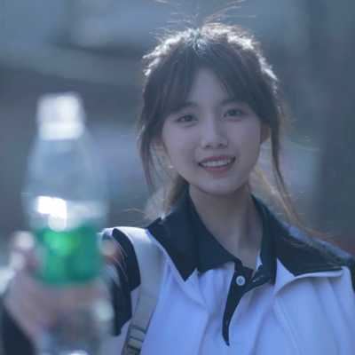 学院风头像女清纯_校园风女生头像