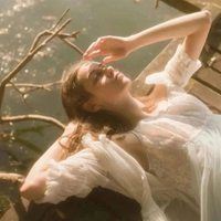 个性女生简单气质头像（女生头像图片 个性）