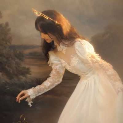 白月光真人头像_白色系女生头像真人