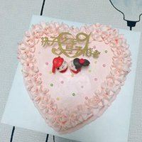 爱心小蛋糕图片（生日蛋糕爱心图片）