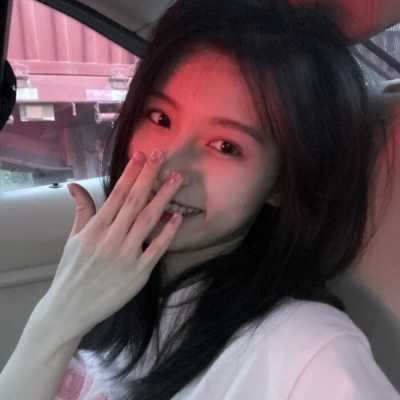 氧气女生头像美女图片_氧气美女头像
