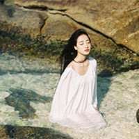 微信气质女神头像侧脸-气质美女侧颜头像