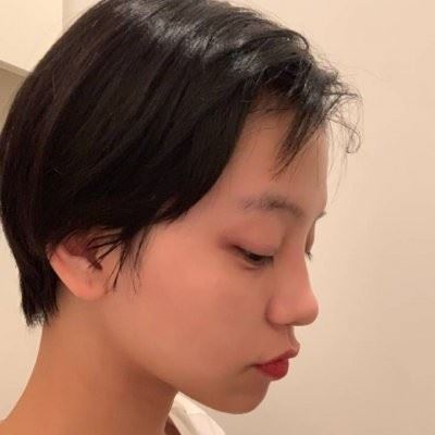 qq女头像00后（QQ女闺蜜头像）