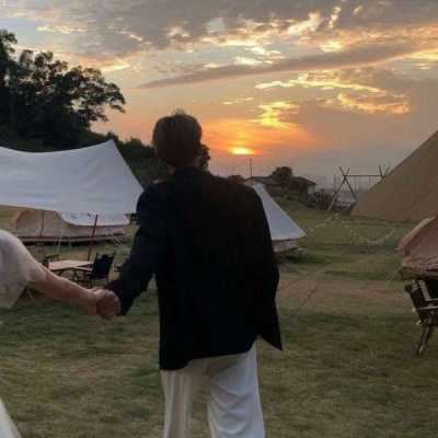 情侣头像白月光与朱砂痣（情侣头像朱砂痣）