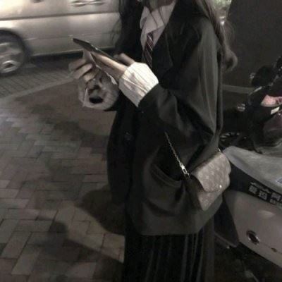 2022年最火的闺蜜头像 2022最潮女头像
