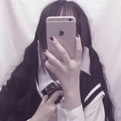 2022年最火的闺蜜头像 2022最潮女头像