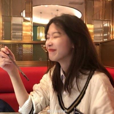 女生两人闺蜜头像网图（两个女生闺蜜头像）
