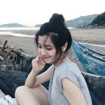 超漂亮的闺蜜头像一人一张两张的_最好看的闺蜜头像两人一人一半