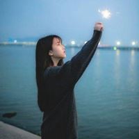 很好看的头像女生头像（特好看的女生头像）