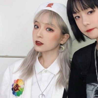 2022最火的闺蜜头像（头像图片2022最火爆闺蜜）
