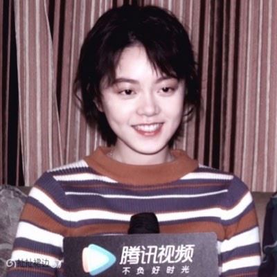 2022新年闺蜜头像四人（2022最火闺蜜头像双人）