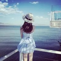 背景是天空的女生头像 女生天空背景唯美个性头像