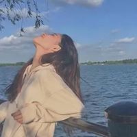 QQ头像背景女生_好看的背景头像 女生