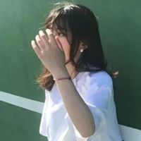 关于绿色的头像女生（背景是绿色的头像）